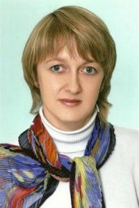 Селиверстова Елена Петровна.
